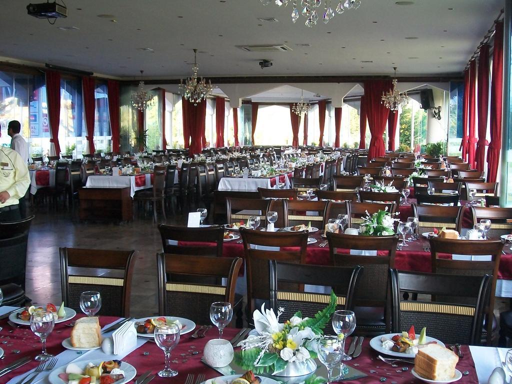 Pasha Palas Hotel Izmit Eksteriør bilde